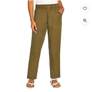 Gap women’s Tencel pull-on pants in Olive